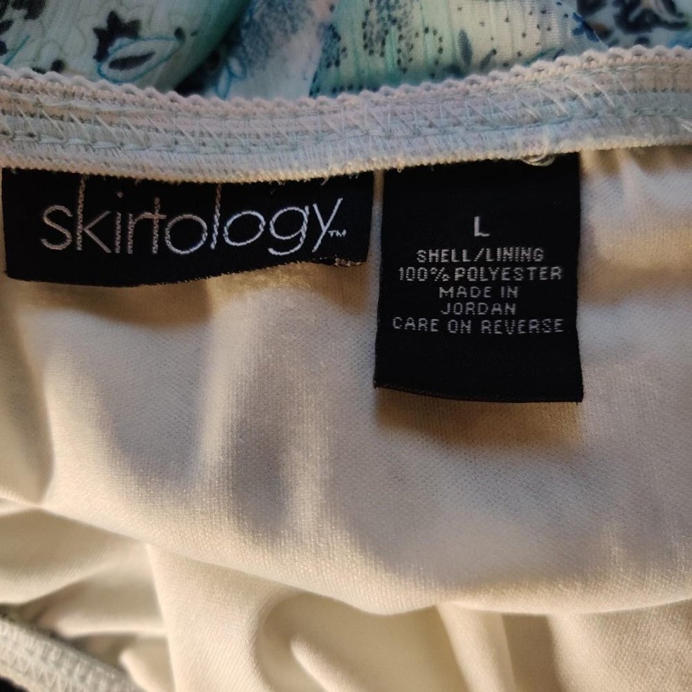 Skirtology Blue Floral Ditsy Midi Skirt ! - Picture 4 of 4